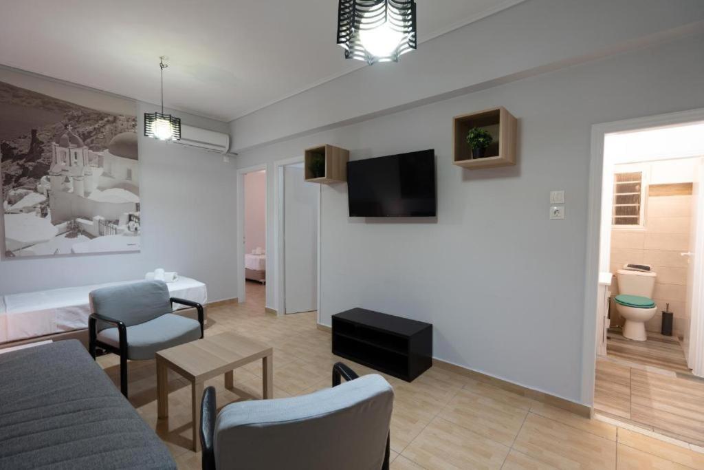 Апартаменты Metaxourgio 2Nd Floor Афины Экстерьер фото